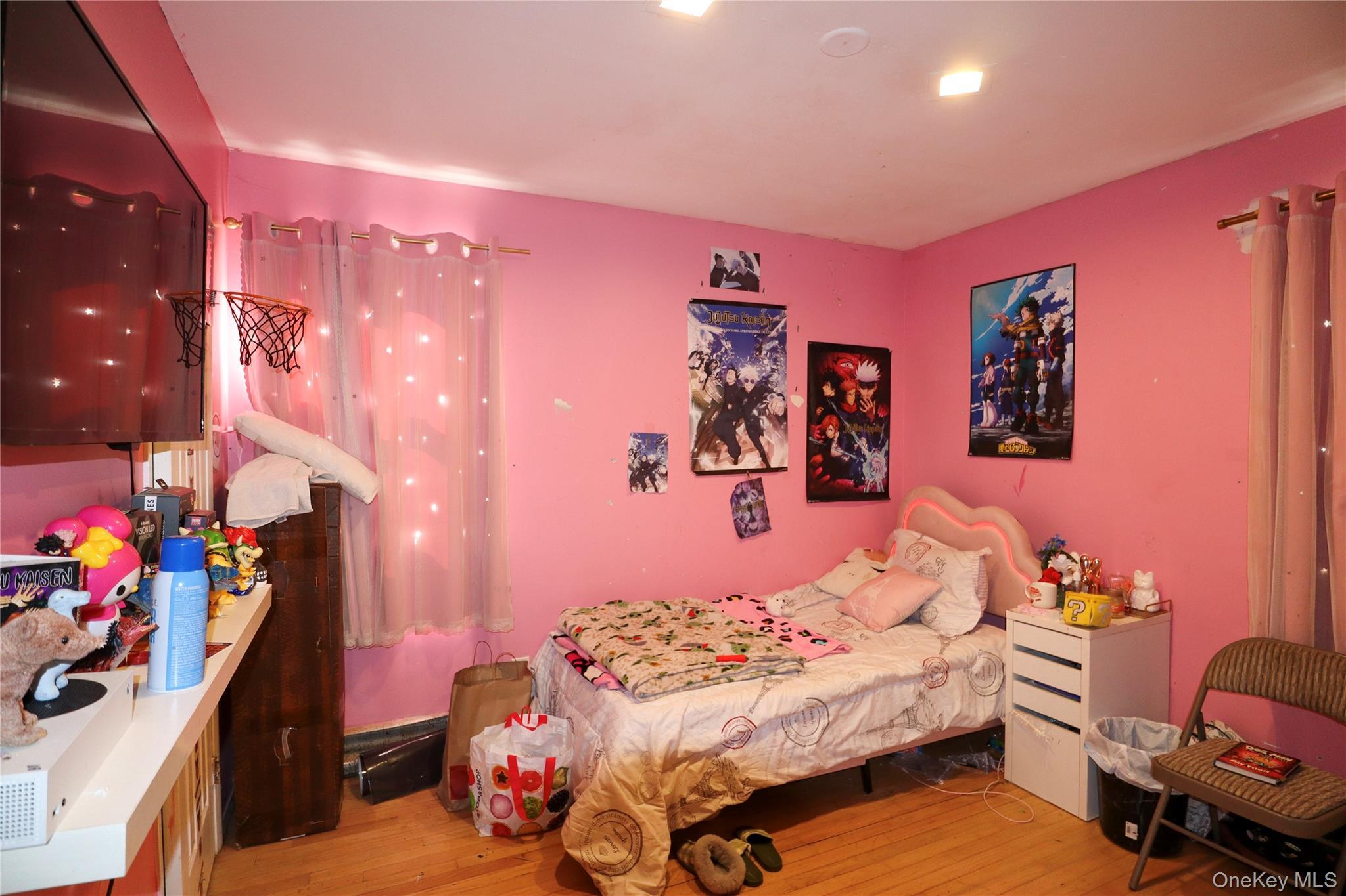 Single Family Jefferson Suffolk County, NY 11798, MLS-926663-16