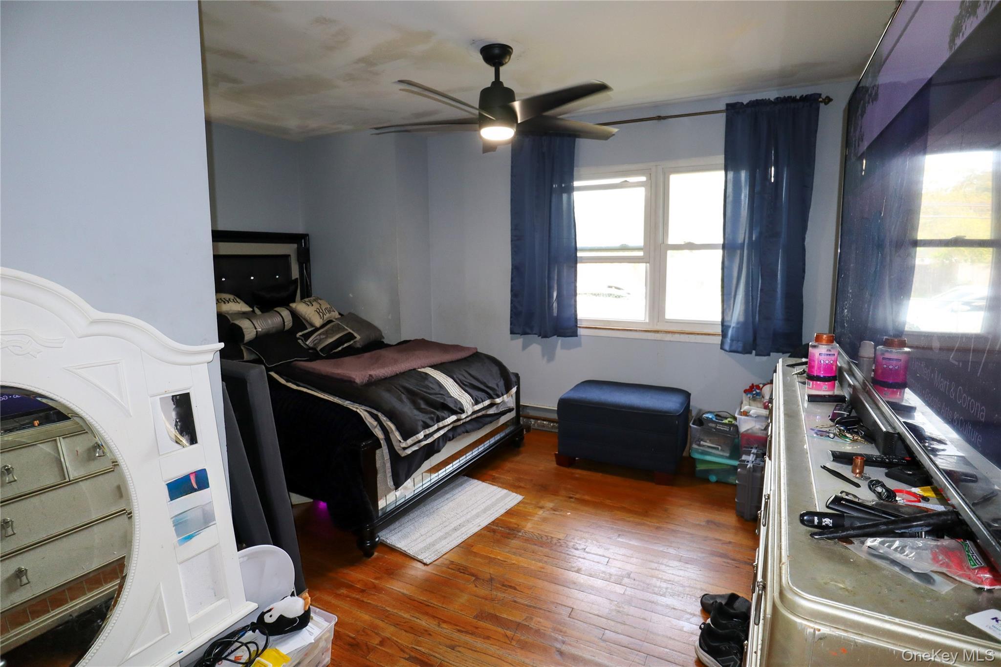 Single Family Jefferson Suffolk County, NY 11798, MLS-926663-19