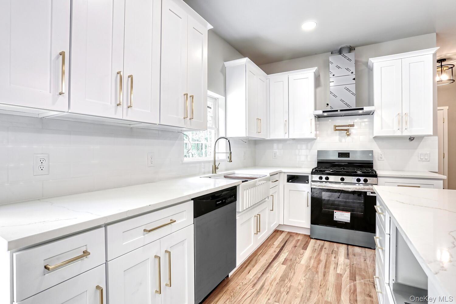 Single Family Forest Hills  Orange County, NY 10963, MLS-926670-21