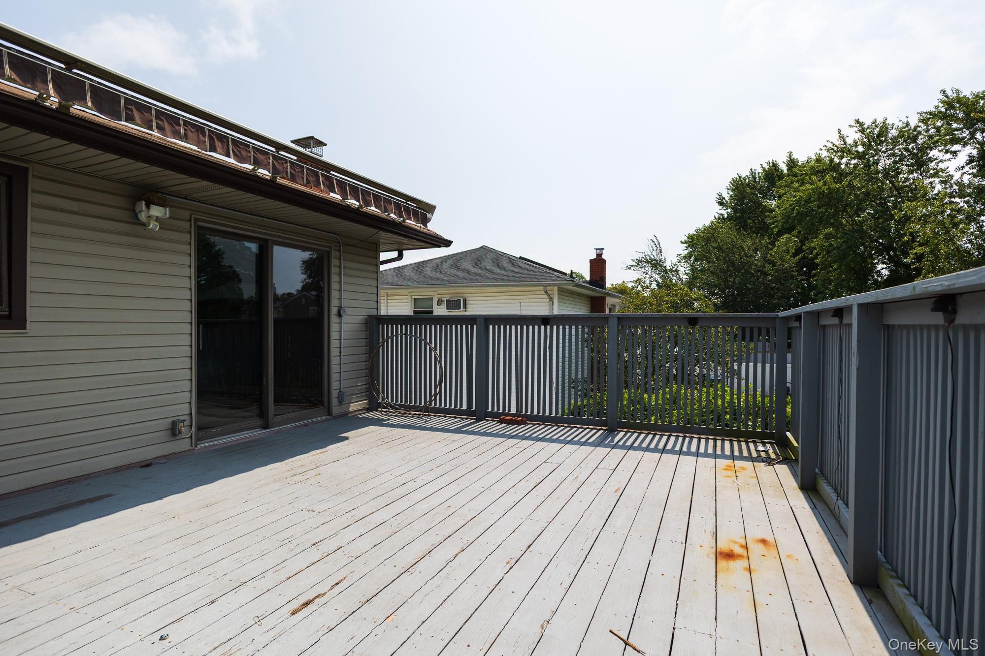 Single Family Kings  Suffolk County, NY 11757, MLS-926681-11