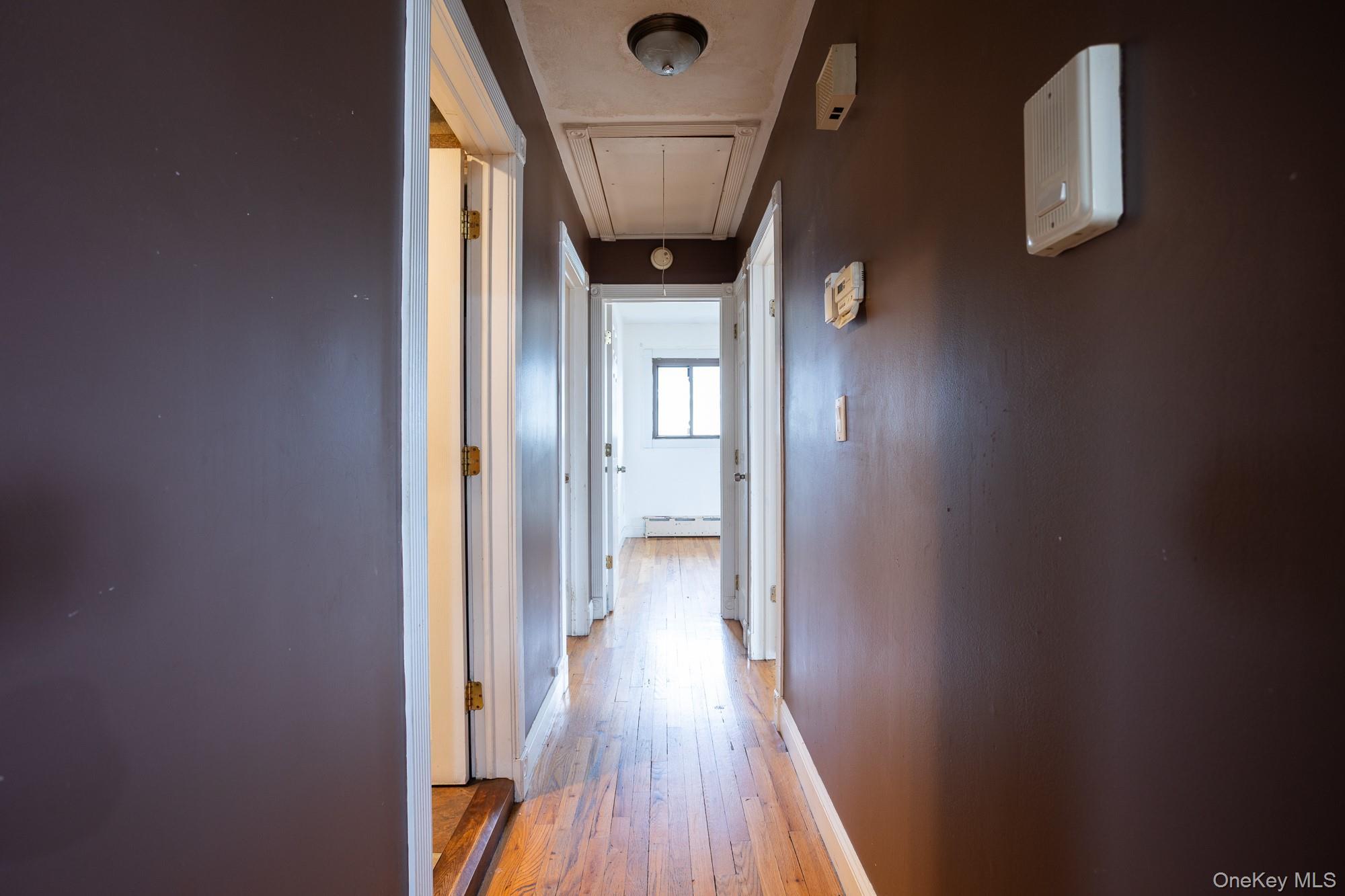 Single Family Kings  Suffolk County, NY 11757, MLS-926681-12