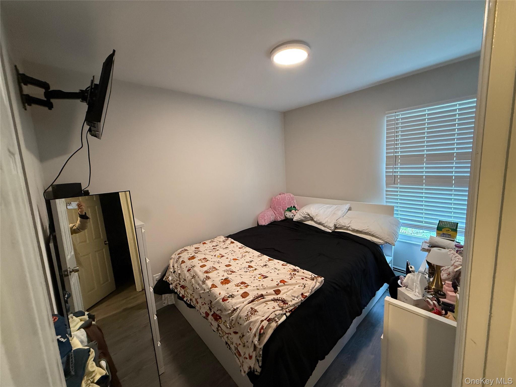 Single Family Glenmere Suffolk County, NY 11727, MLS-926689-14