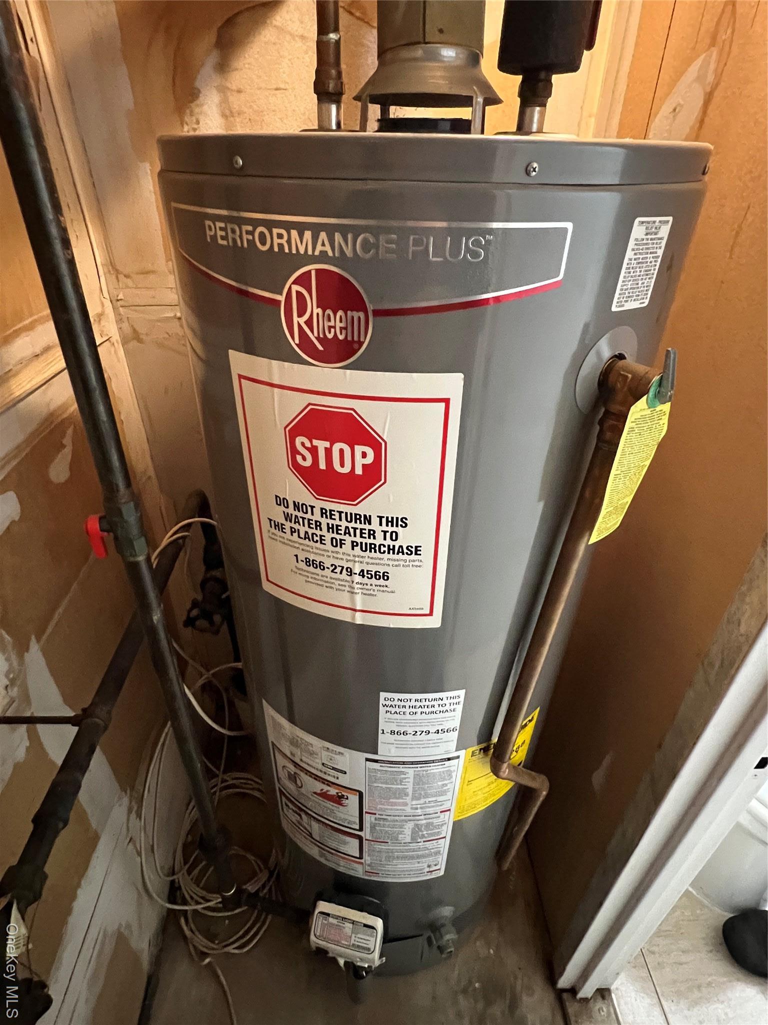 Single Family 13th Queens, NY 11106, MLS-926703-12