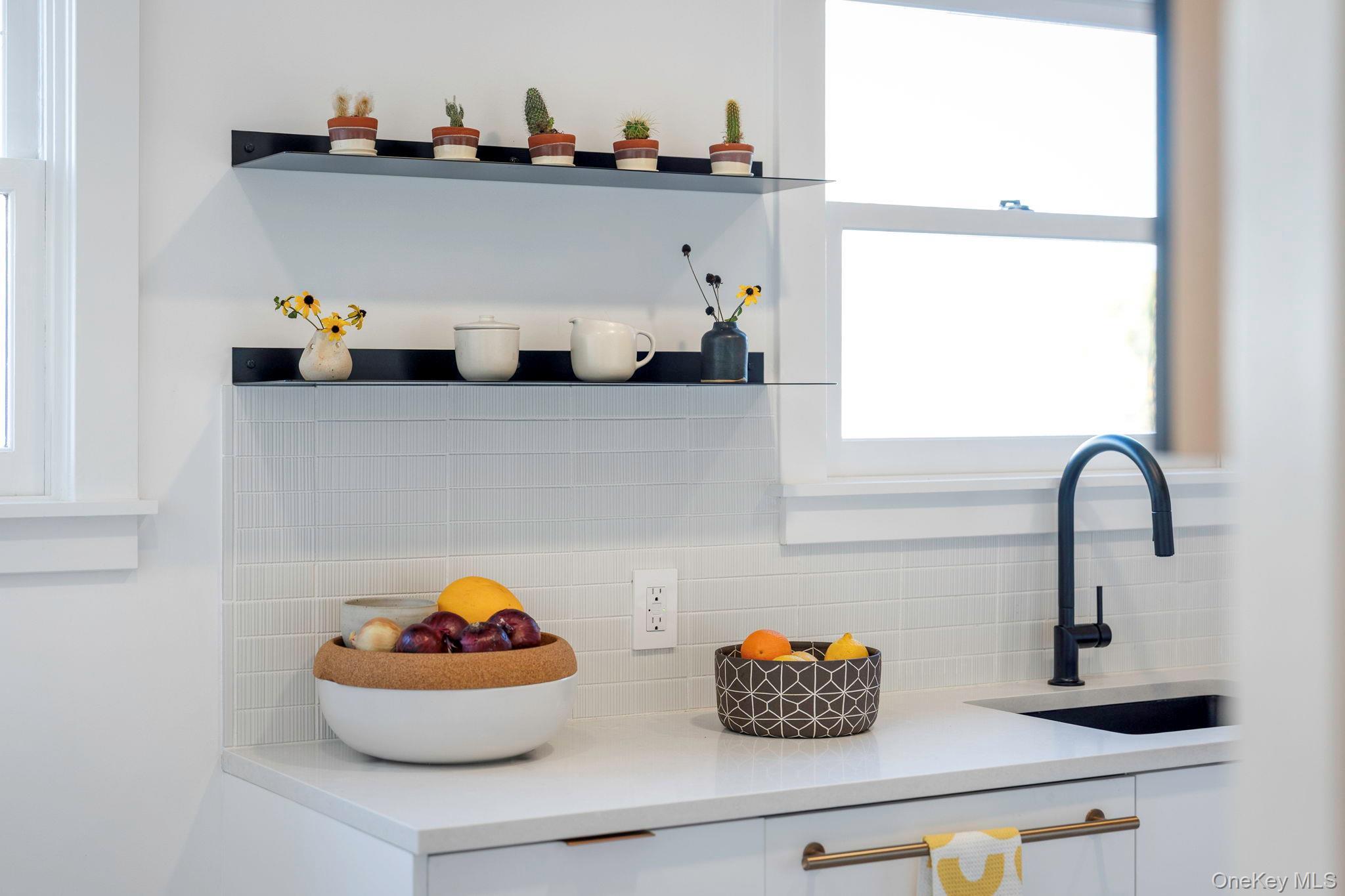 Single Family Sutton  Westchester County, NY 10562, MLS-926711-14