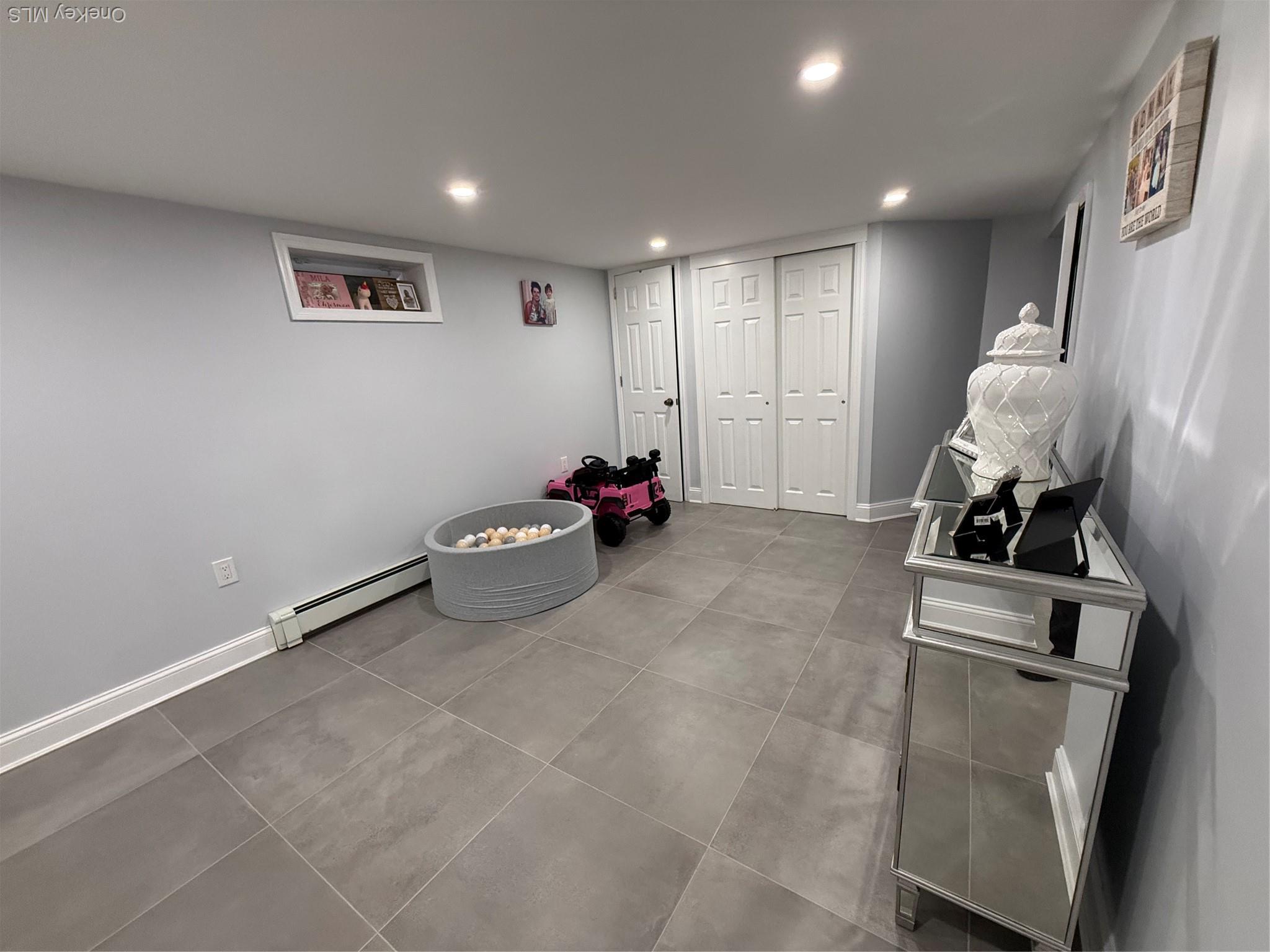 Single Family 84th  Queens, NY 11414, MLS-926713-25