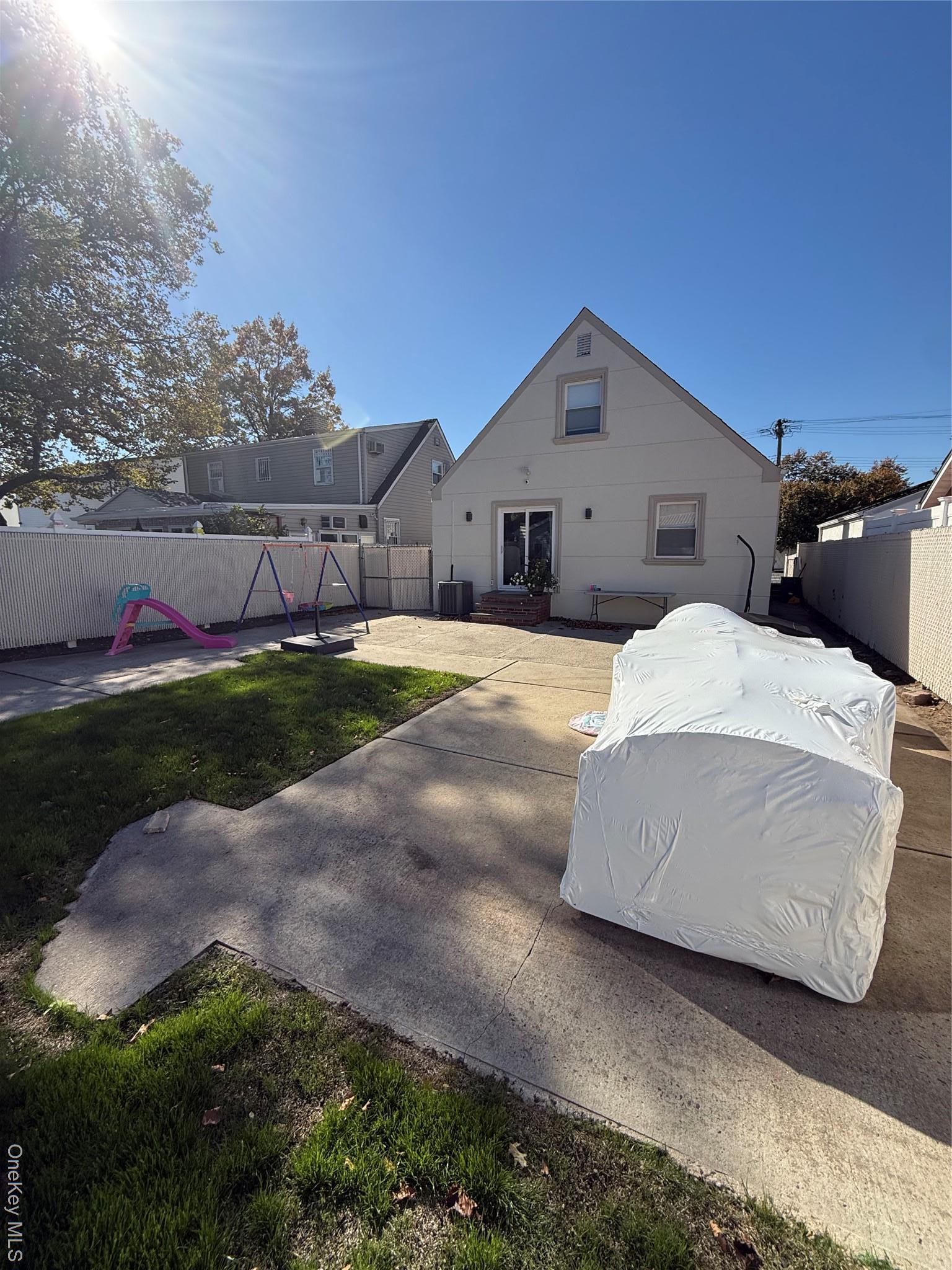 Single Family 84th  Queens, NY 11414, MLS-926713-30