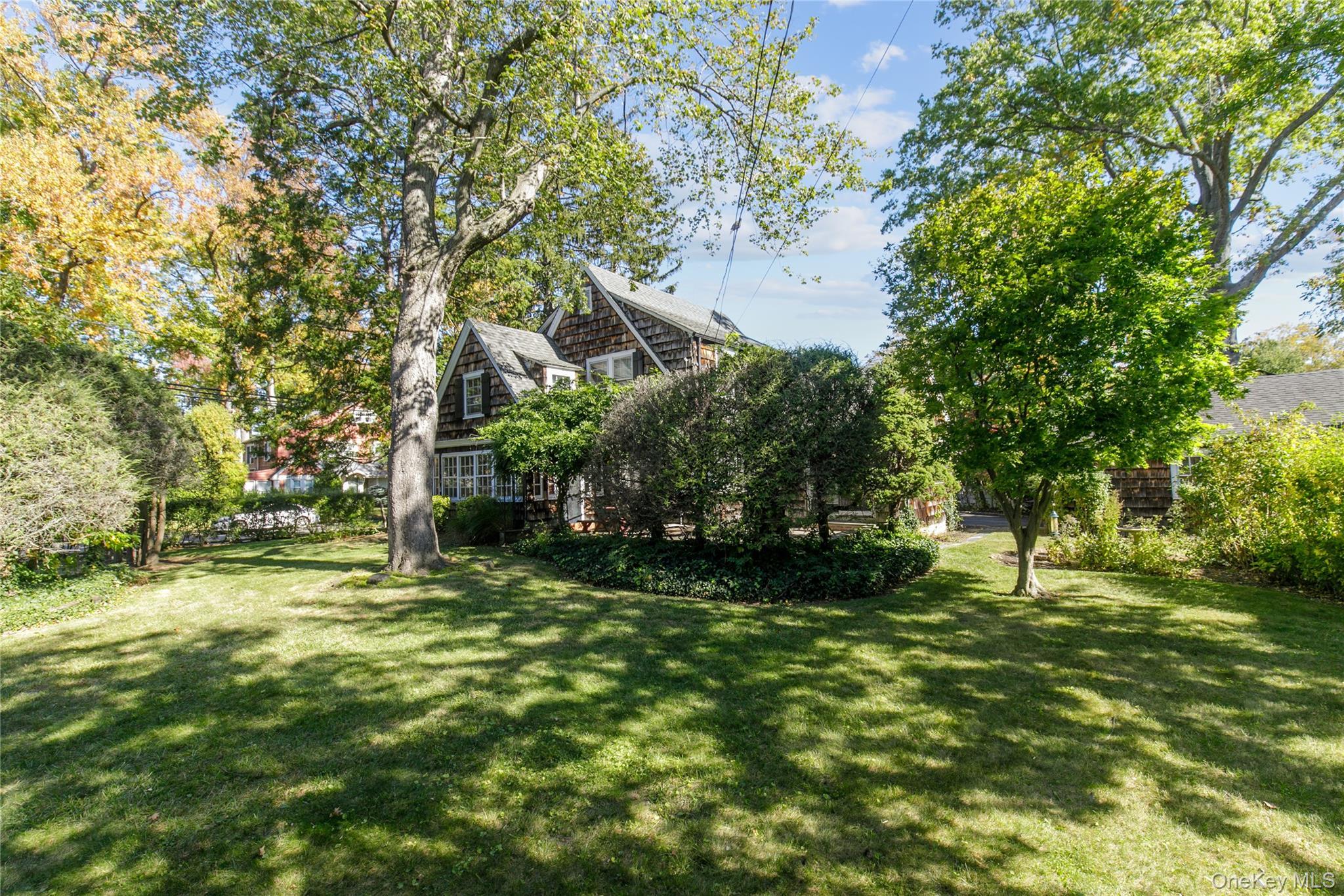 Single Family Vista Hill Nassau County, NY 11021, MLS-926723-28