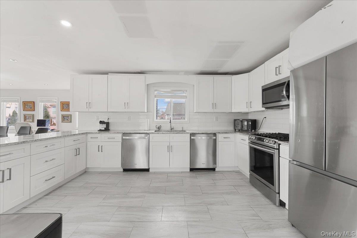 Single Family West Broadway Nassau County, NY 11557, MLS-926728-19