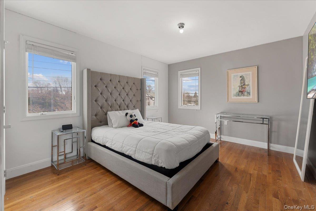 Single Family West Broadway Nassau County, NY 11557, MLS-926728-2