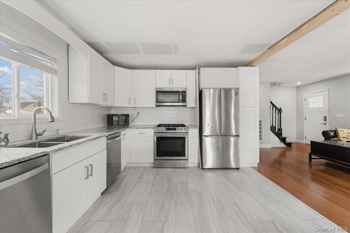 Single Family West Broadway Nassau County, NY 11557, MLS-926728-22