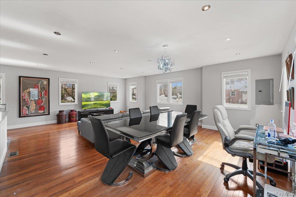 Single Family West Broadway Nassau County, NY 11557, MLS-926728-27