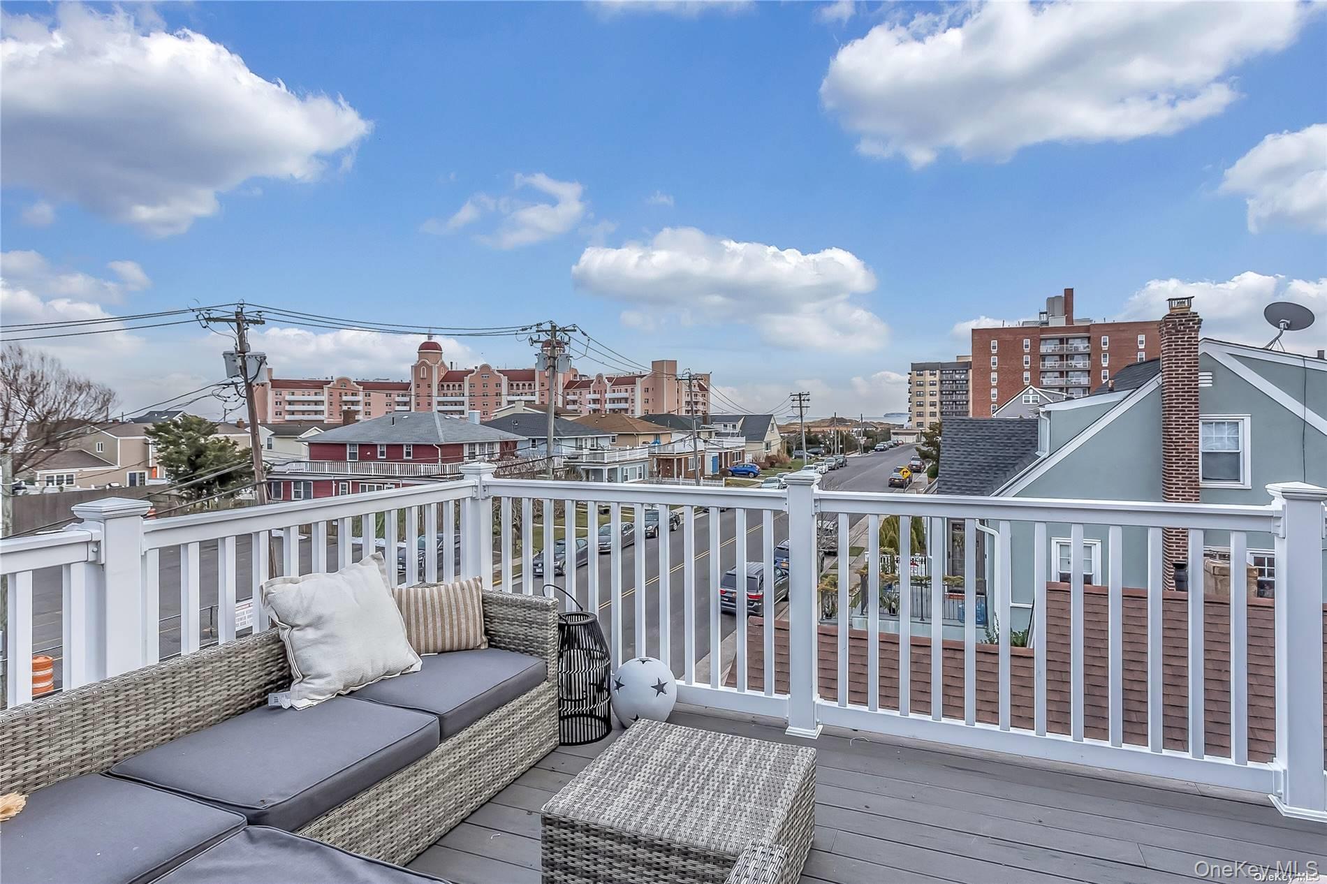 Single Family Maple Nassau County, NY 11561, MLS-926733-13