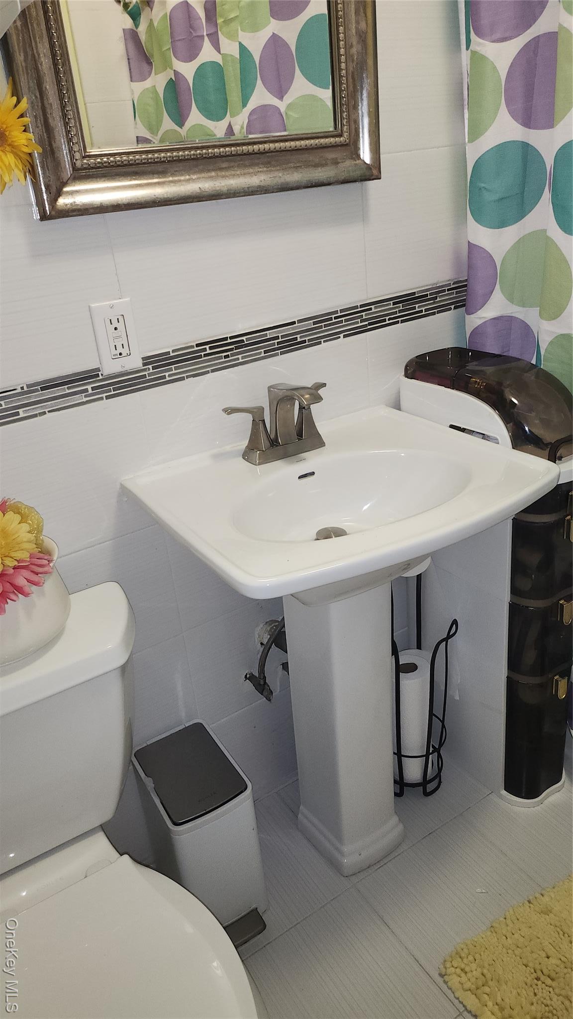 Single Family Richardson  Bronx, NY 10470, MLS-926735-11