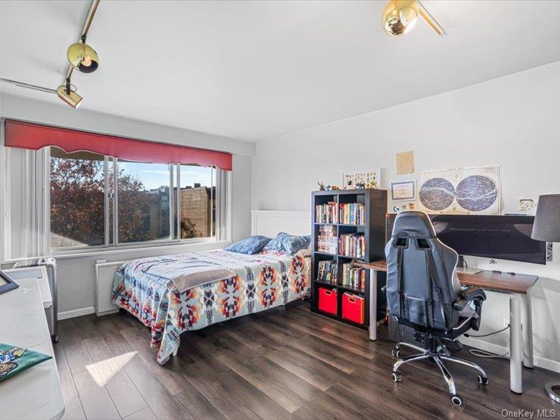 Coop 215th  Queens, NY 11360, MLS-926740-17