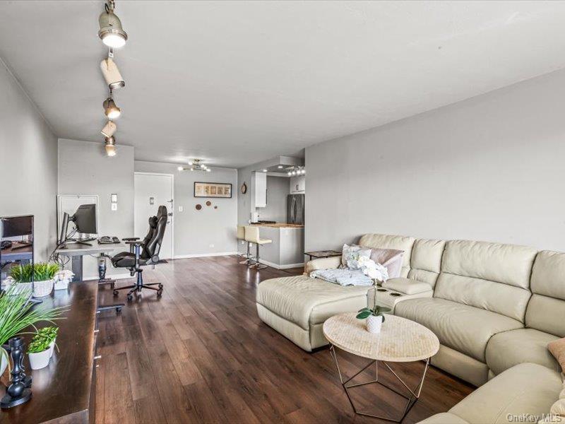 Coop 215th  Queens, NY 11360, MLS-926740-8