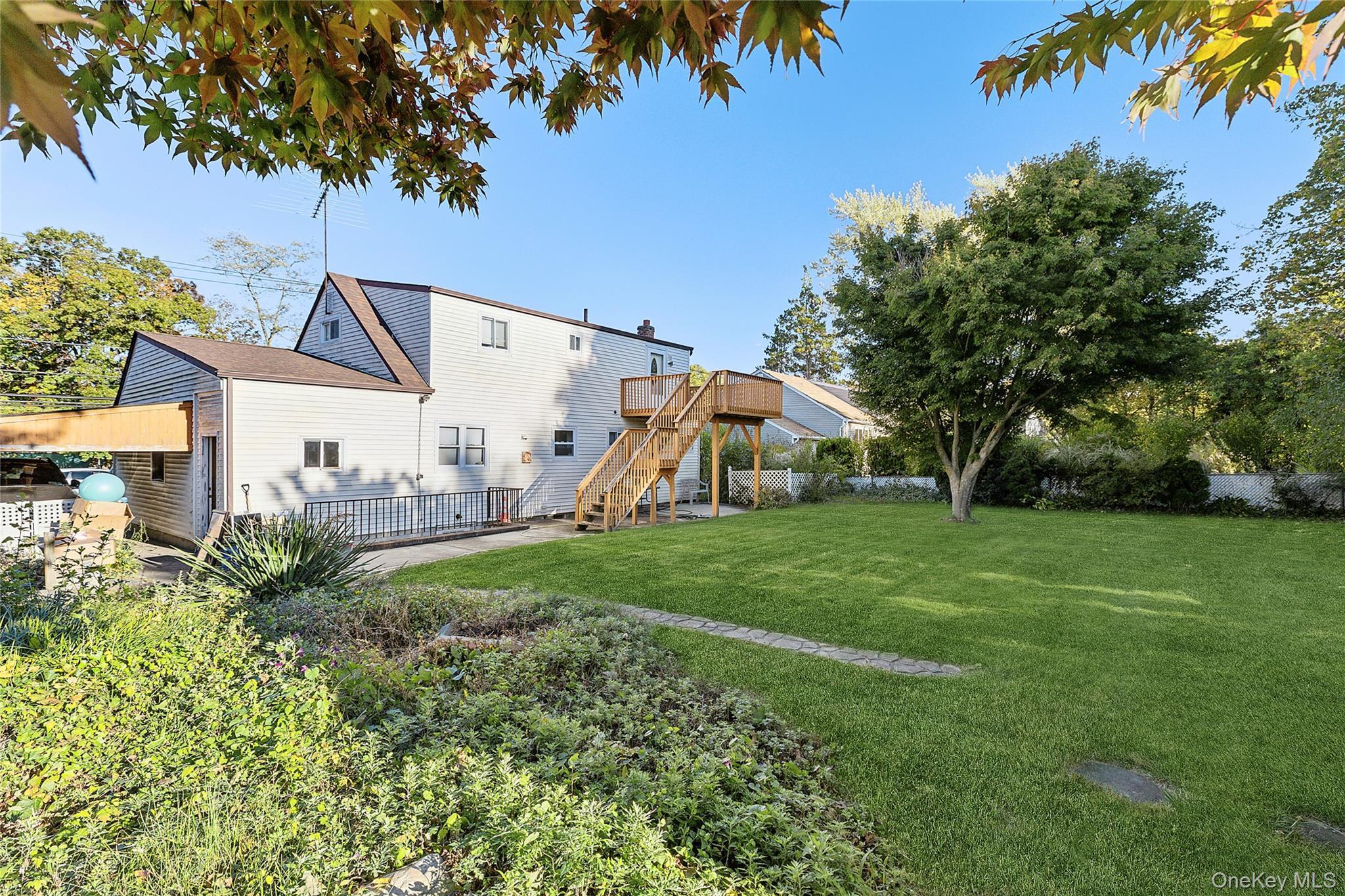 Single Family Old Town  Suffolk County, NY 11776, MLS-926745-27