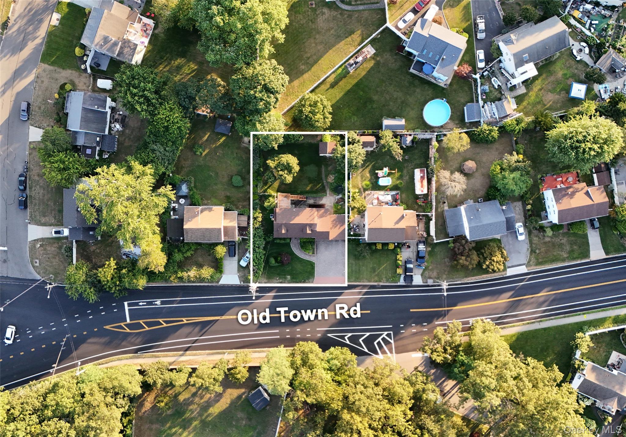 Single Family Old Town  Suffolk County, NY 11776, MLS-926745-28