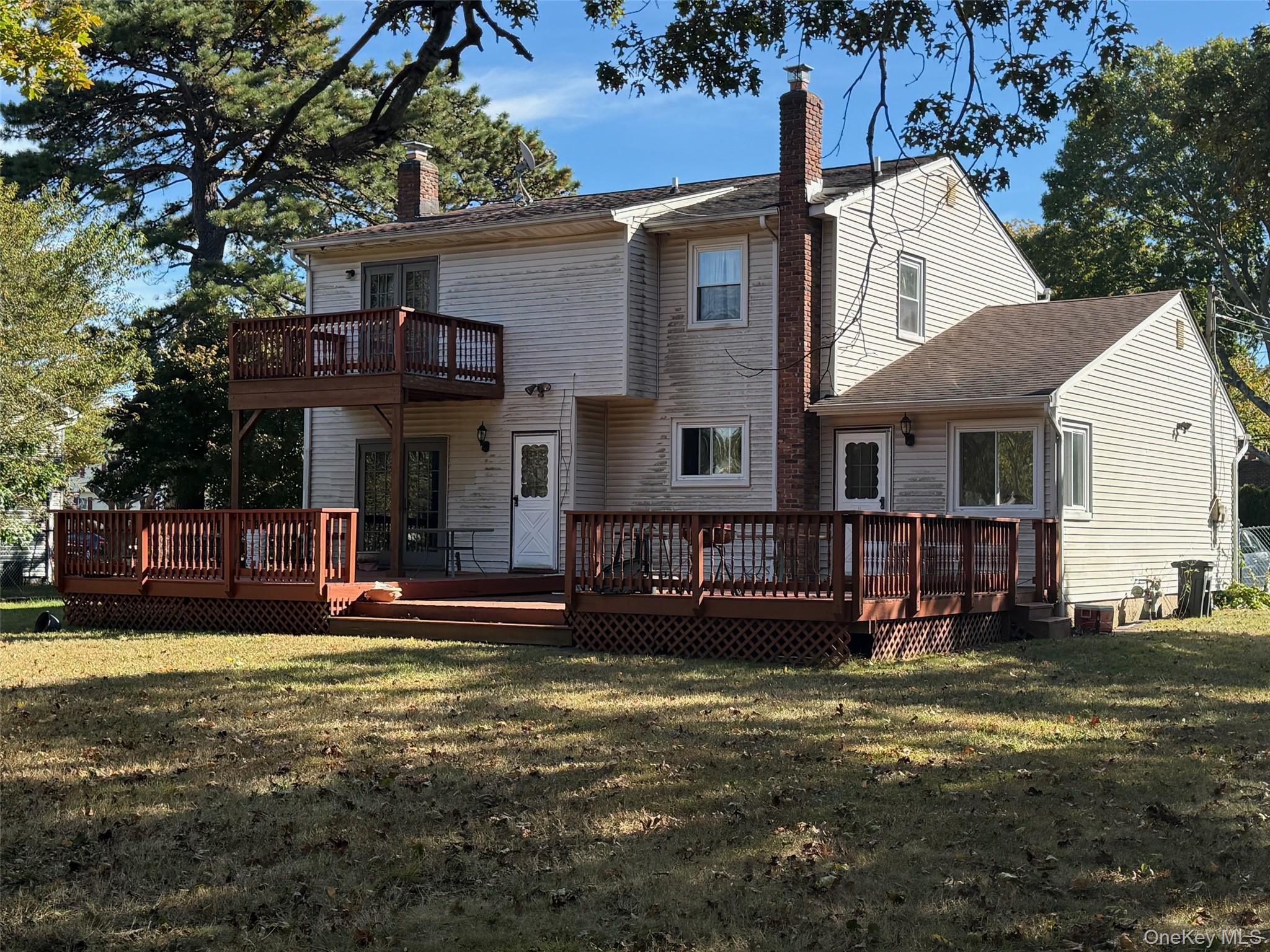 Single Family Banana Street  Suffolk County, NY 11722, MLS-926751-5