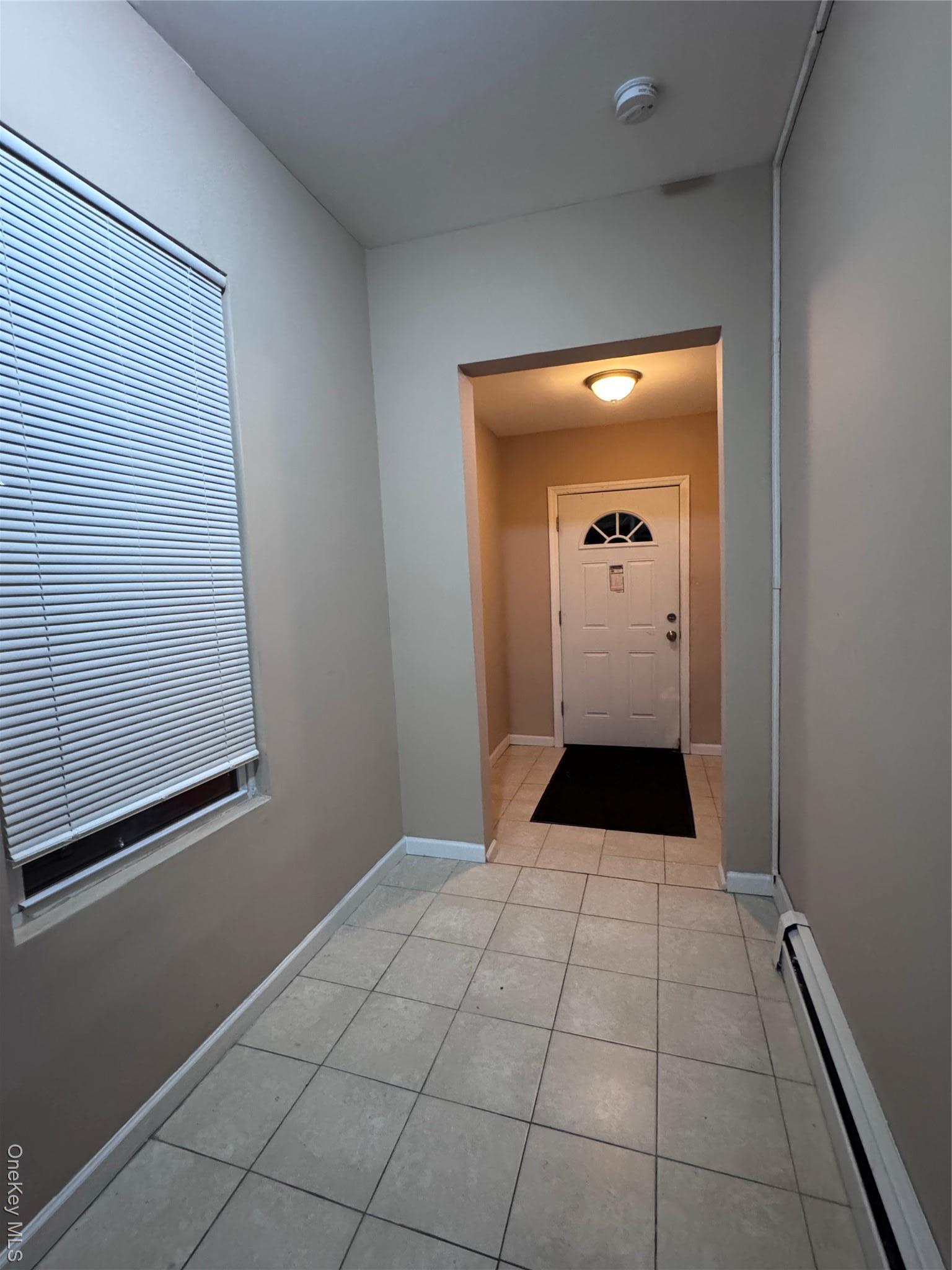 Apartment De Reimer  Bronx, NY 10466, MLS-926752-16