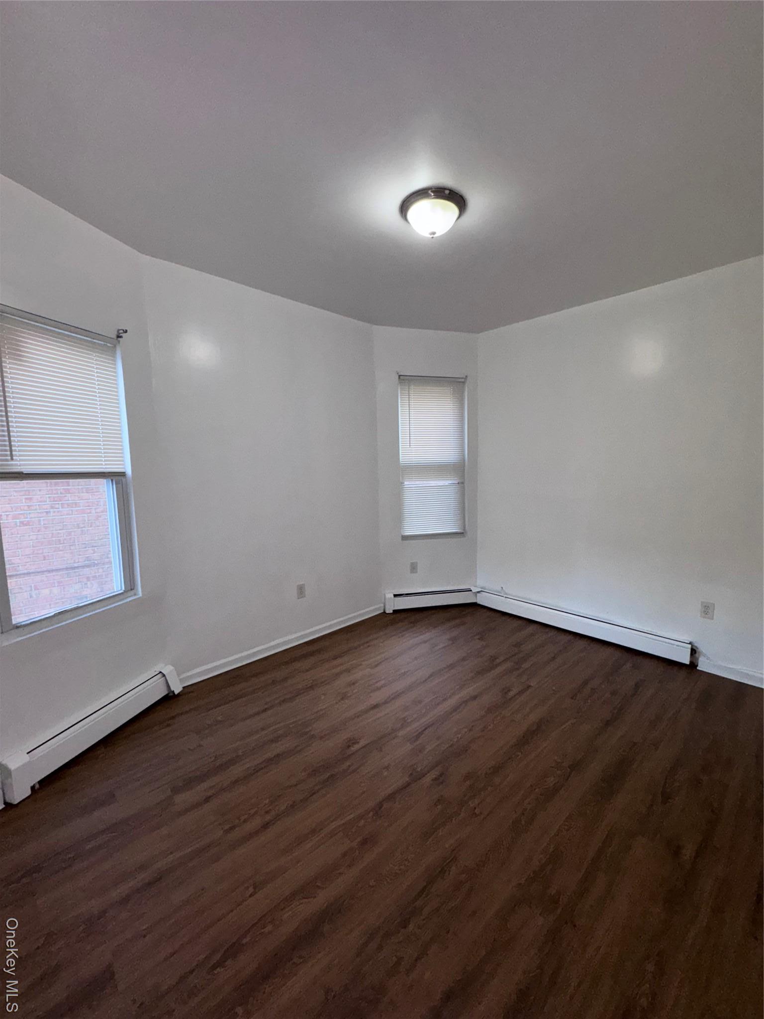 Apartment De Reimer  Bronx, NY 10466, MLS-926752-5
