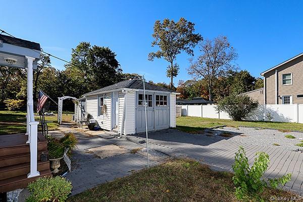 Single Family Orchard Suffolk County, NY 11788, MLS-926780-17