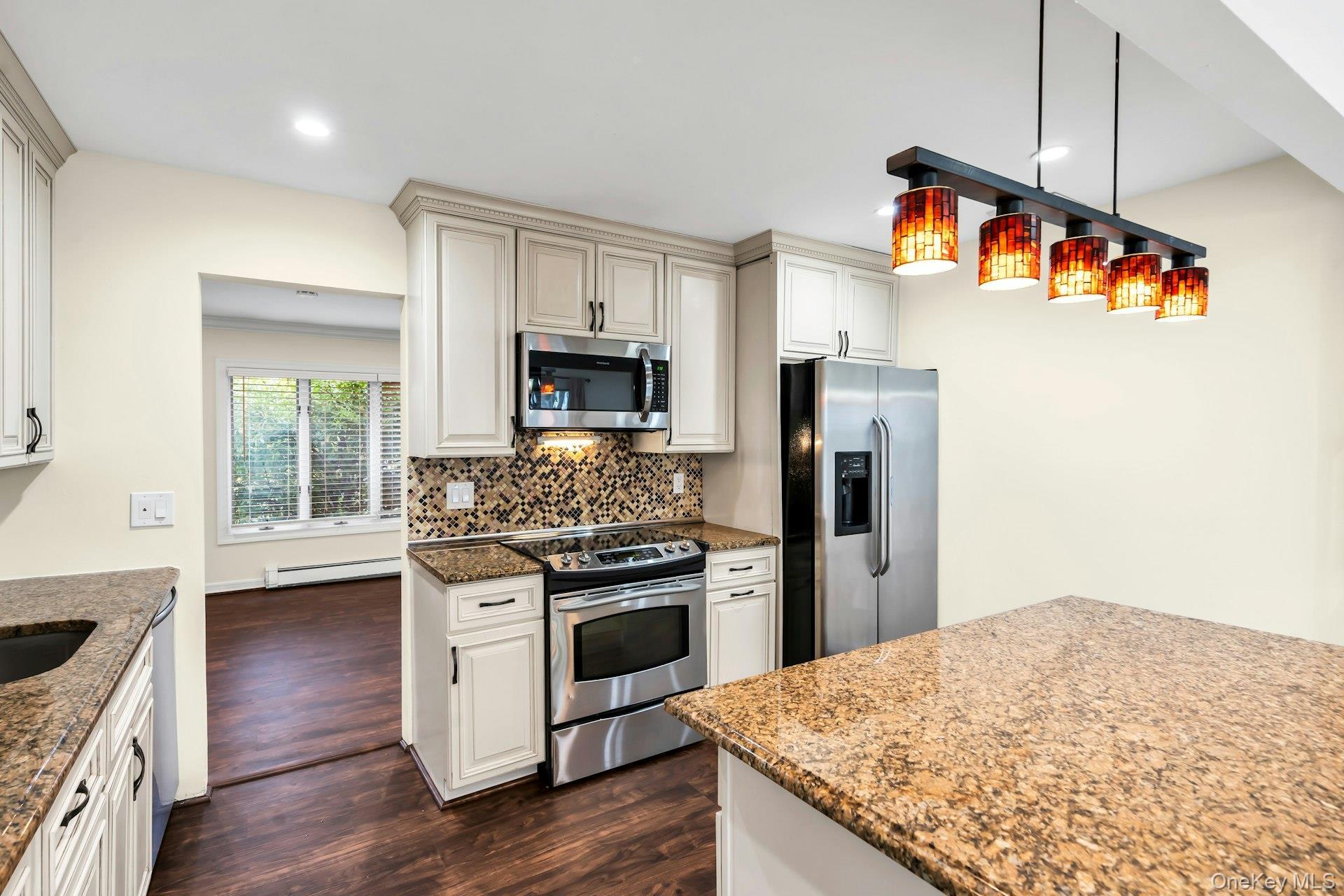 Single Family Greenway  Nassau County, NY 11791, MLS-926782-13