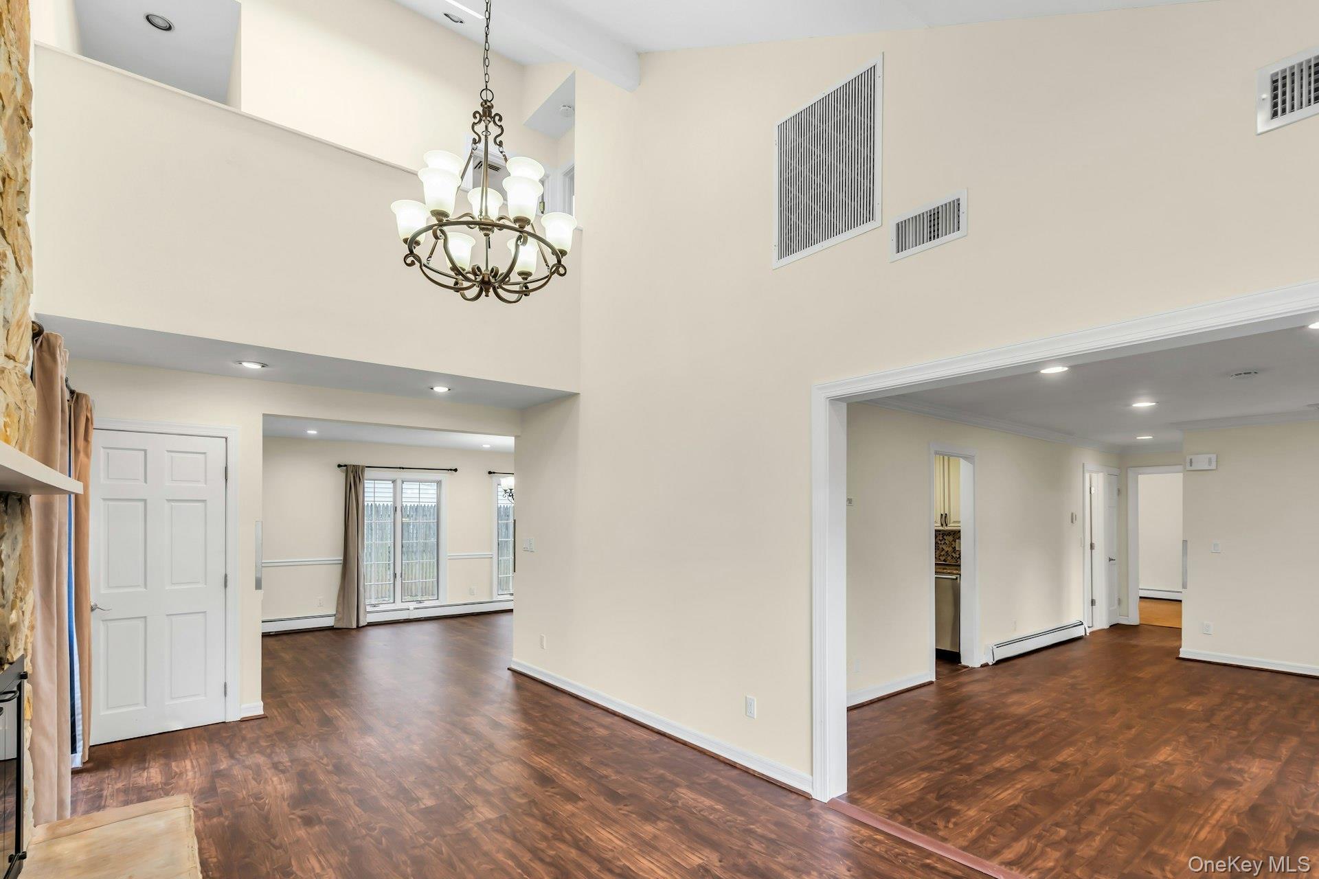 Single Family Greenway  Nassau County, NY 11791, MLS-926782-4