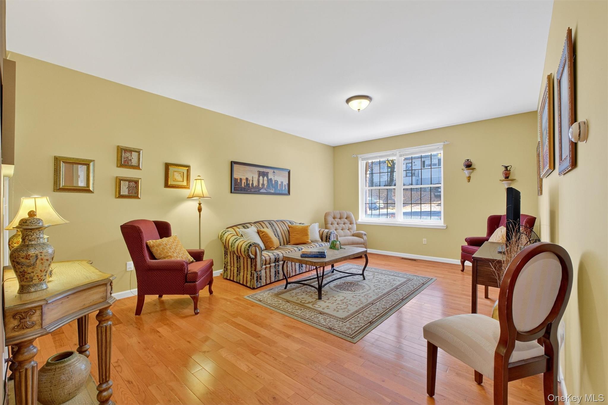 Single Family Longview  Westchester County, NY 10566, MLS-926793-10