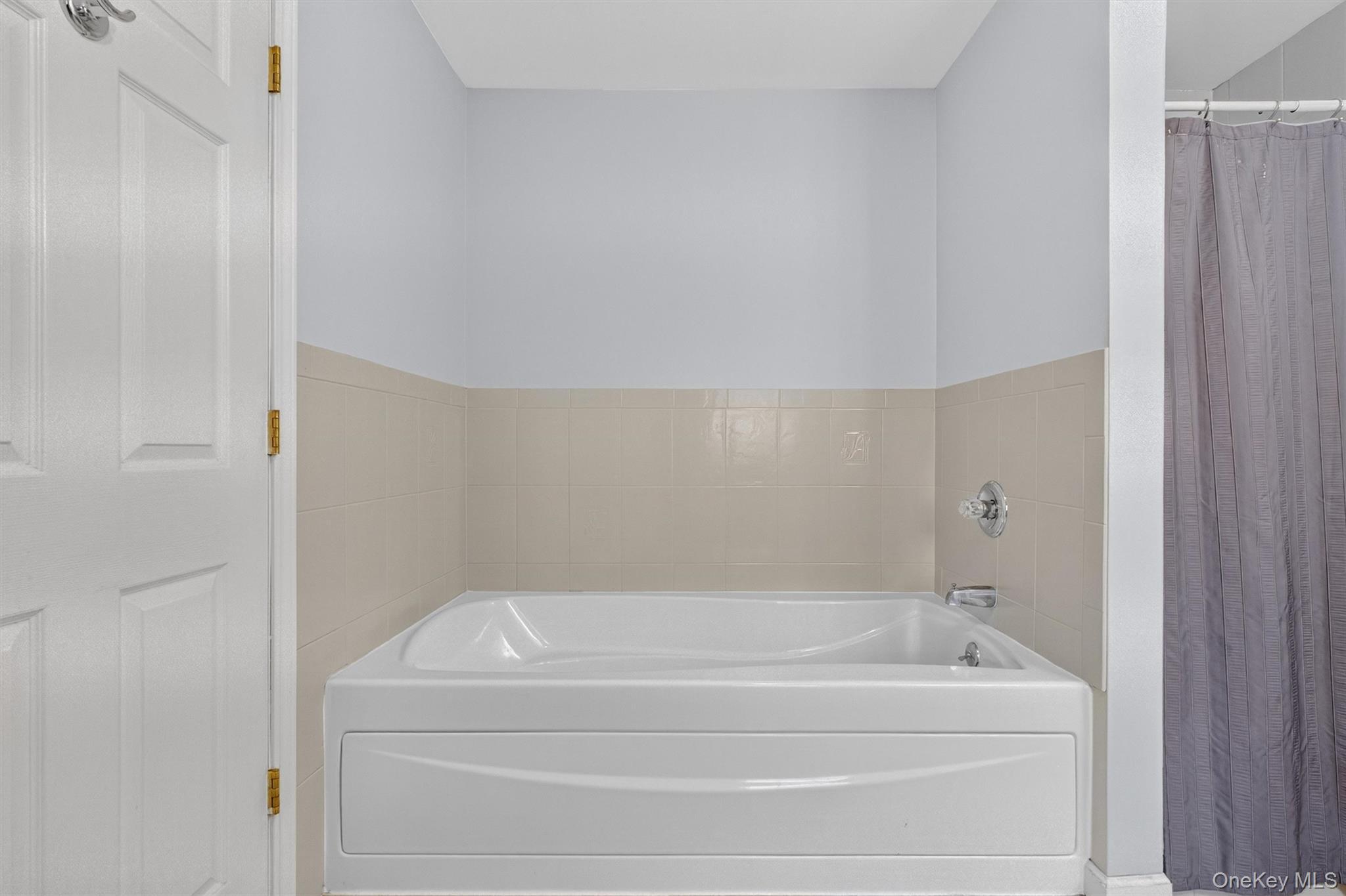 Single Family Longview  Westchester County, NY 10566, MLS-926793-20