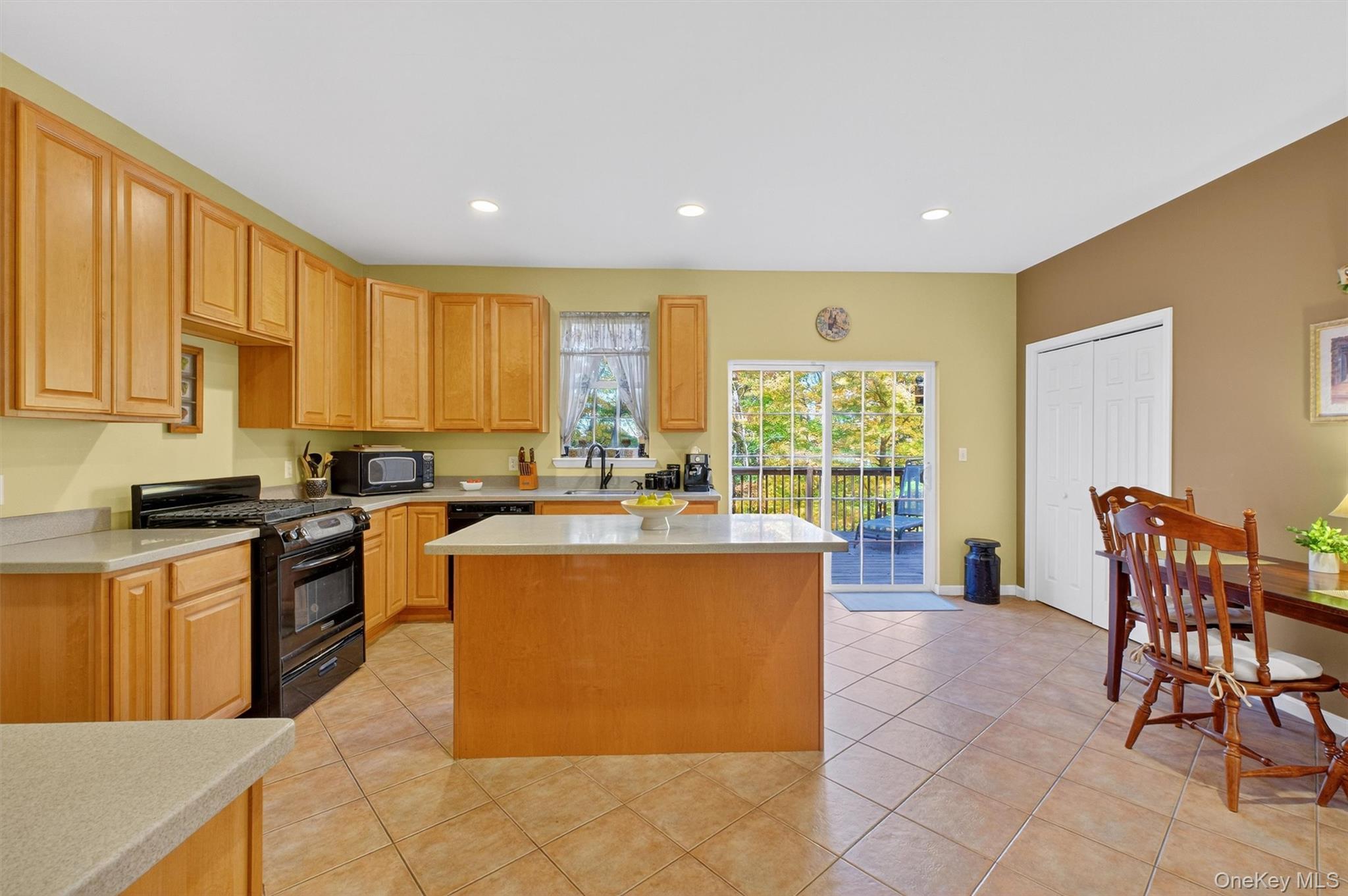 Single Family Longview  Westchester County, NY 10566, MLS-926793-7