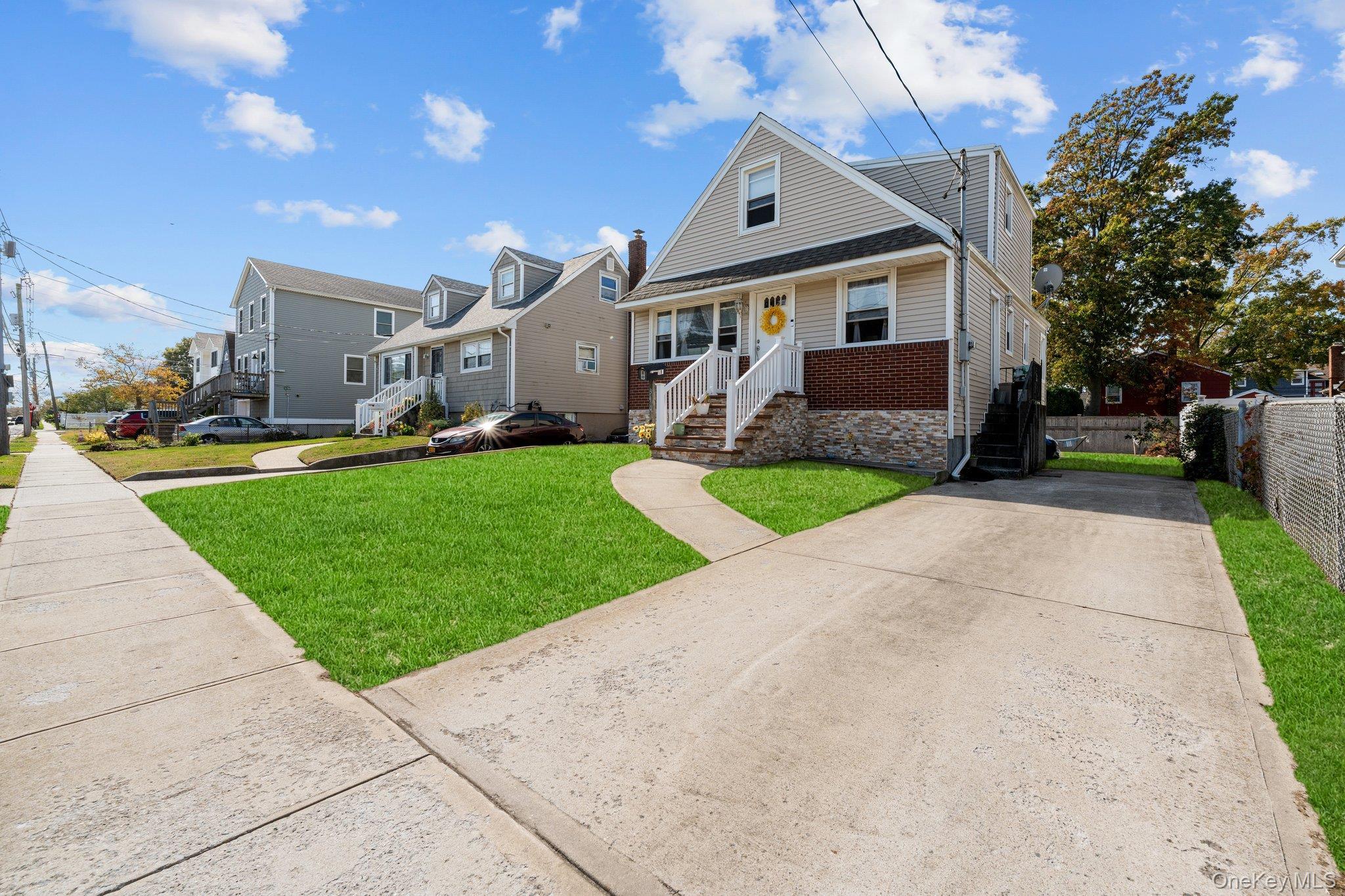 Single Family Miller  Nassau County, NY 11520, MLS-926794-2