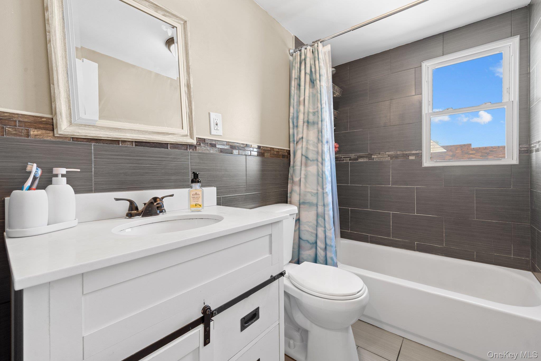 Single Family Miller  Nassau County, NY 11520, MLS-926794-24