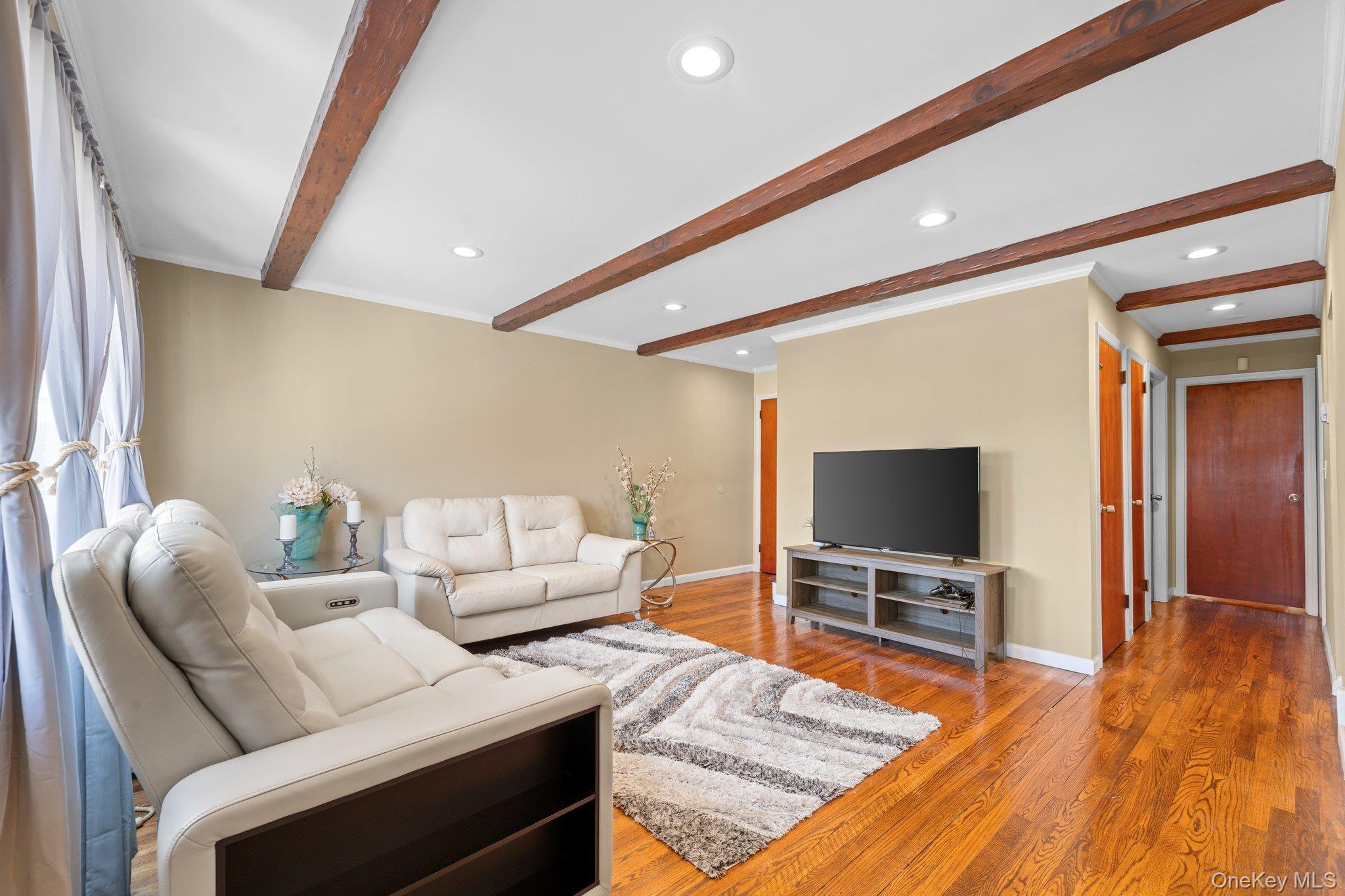 Single Family Miller  Nassau County, NY 11520, MLS-926794-7