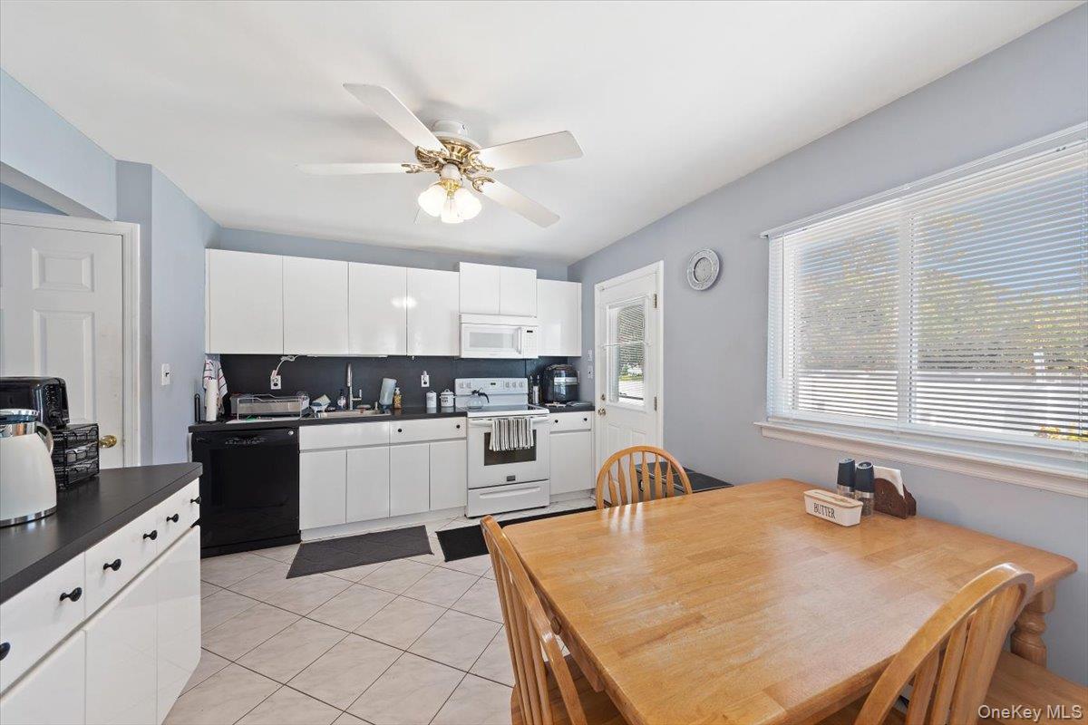 Single Family Richard Suffolk County, NY 11779, MLS-926796-17