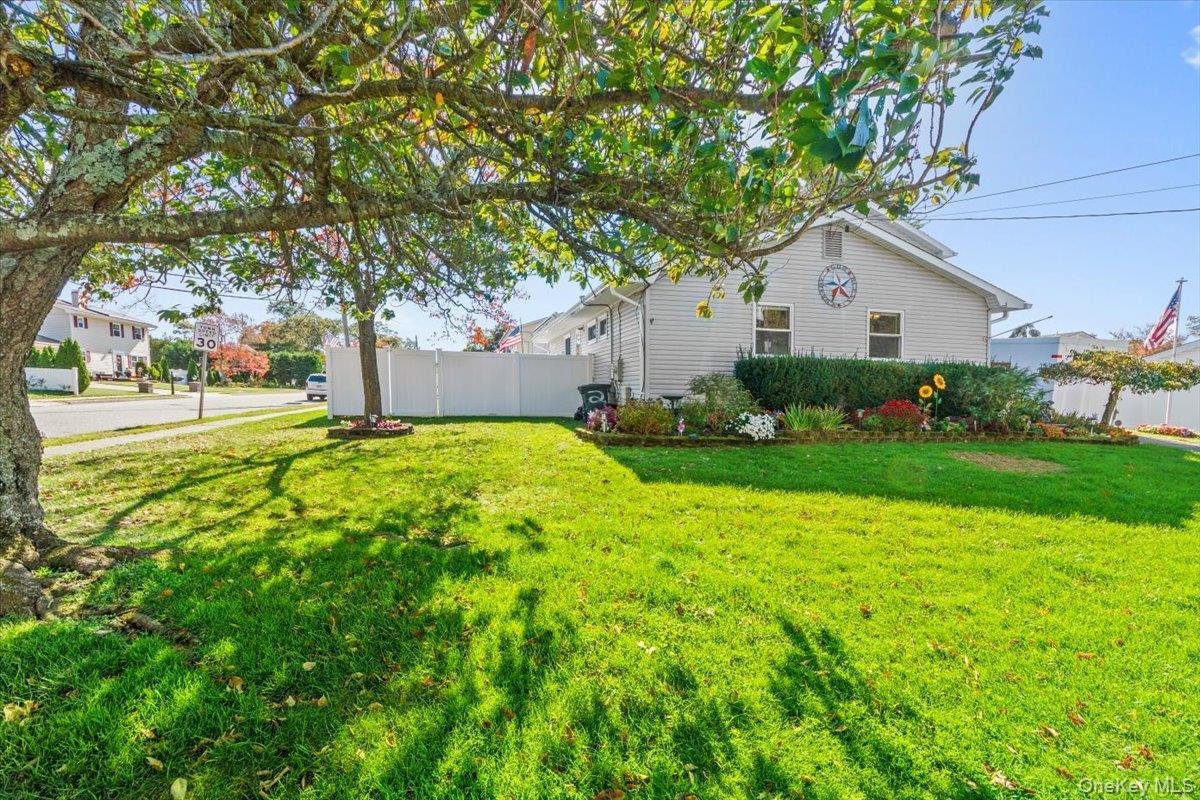 Single Family Richard Suffolk County, NY 11779, MLS-926796-4