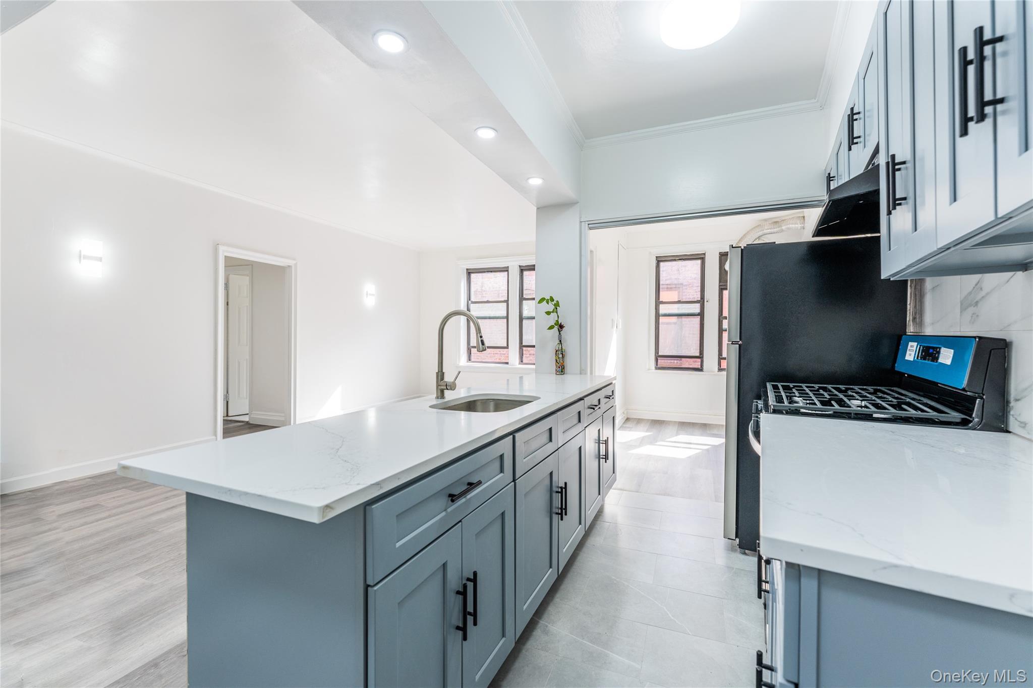 Coop Sanford  Queens, NY 11355, MLS-926801-5