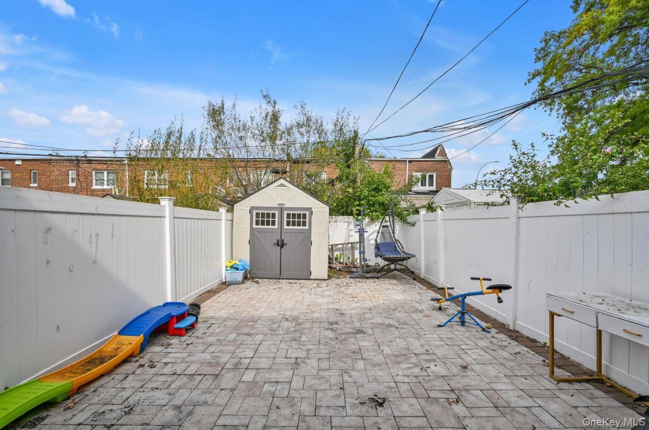 Single Family 69th Queens, NY 11367, MLS-926805-18