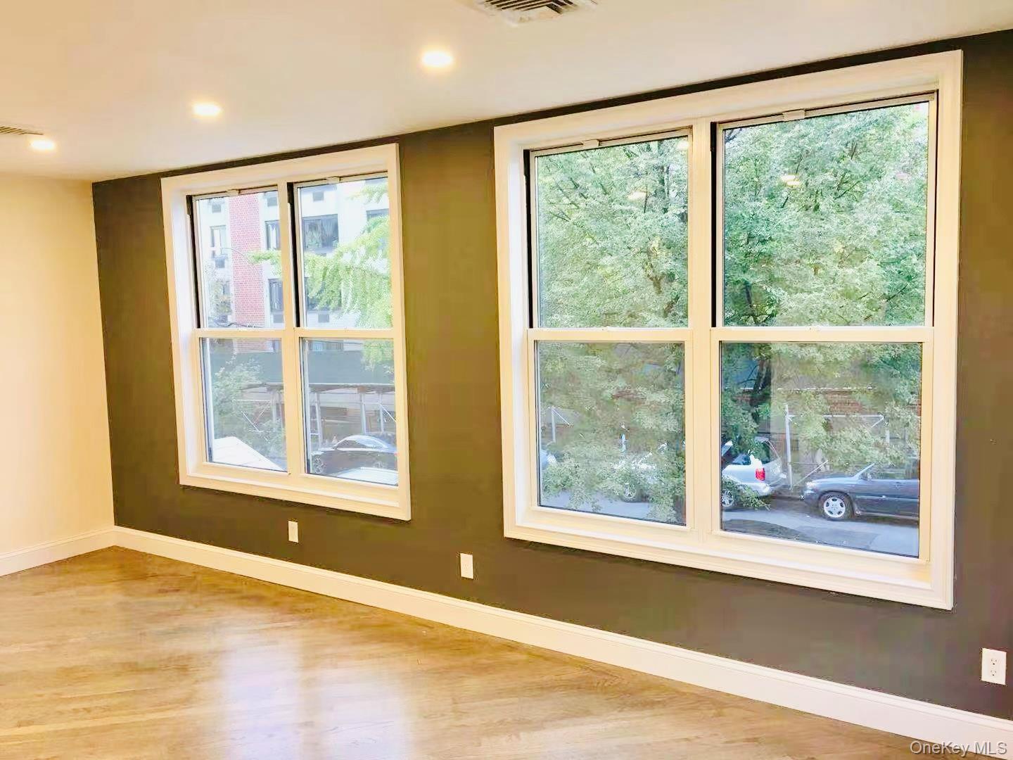 Single Family Elton  Bronx, NY 10455, MLS-926821-3