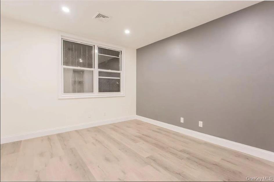 Single Family Elton  Bronx, NY 10455, MLS-926821-4