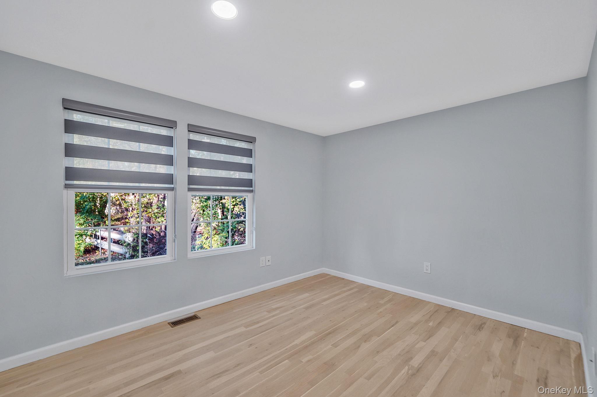 Single Family Pell  Suffolk County, NY 11703, MLS-926836-18