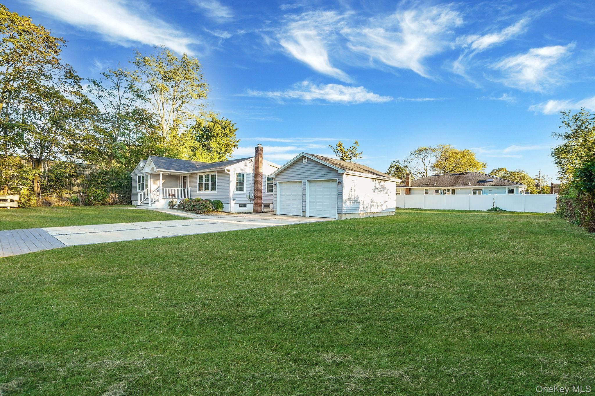 Single Family Pell  Suffolk County, NY 11703, MLS-926836-2