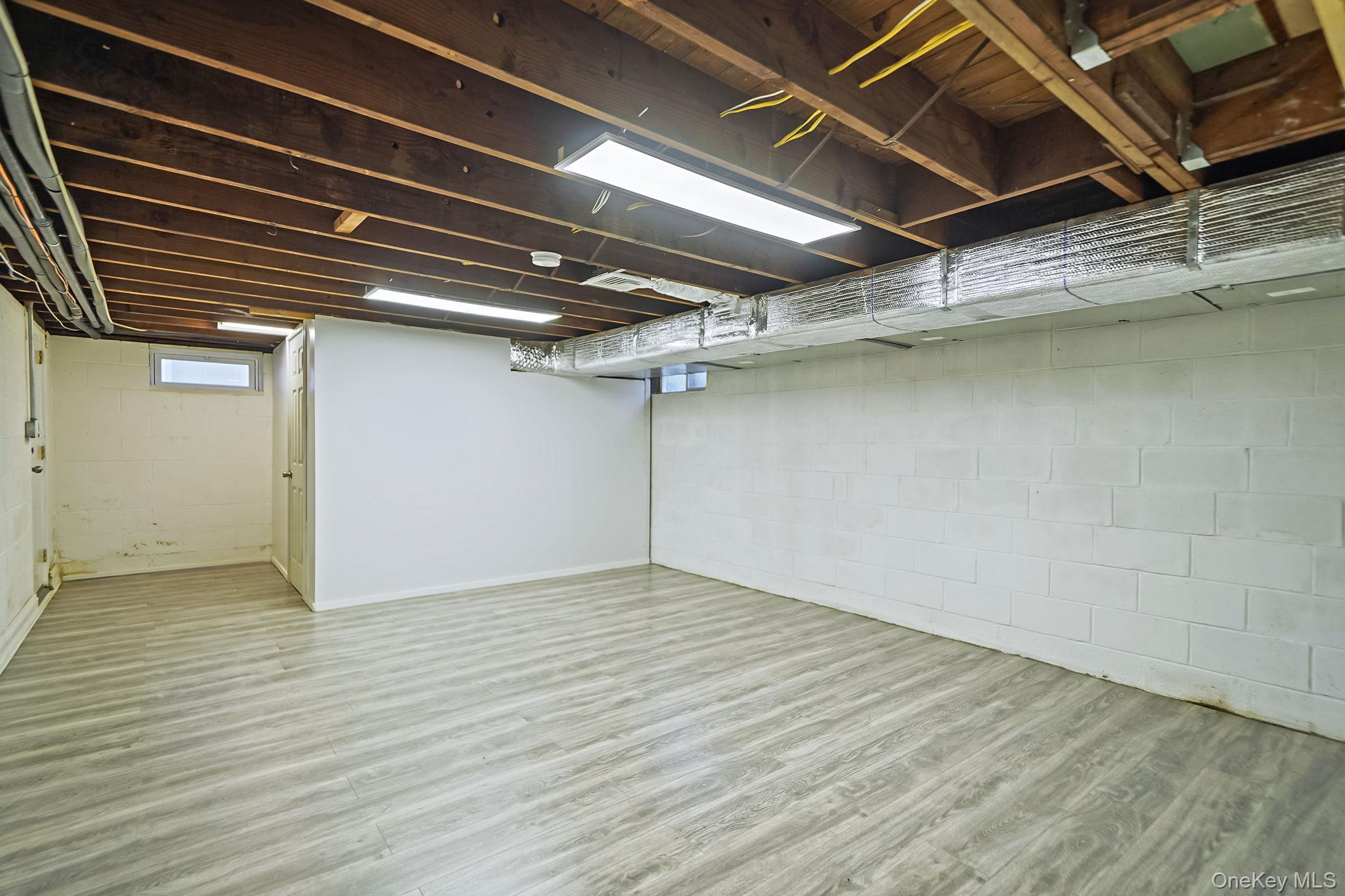 Single Family Pell  Suffolk County, NY 11703, MLS-926836-23