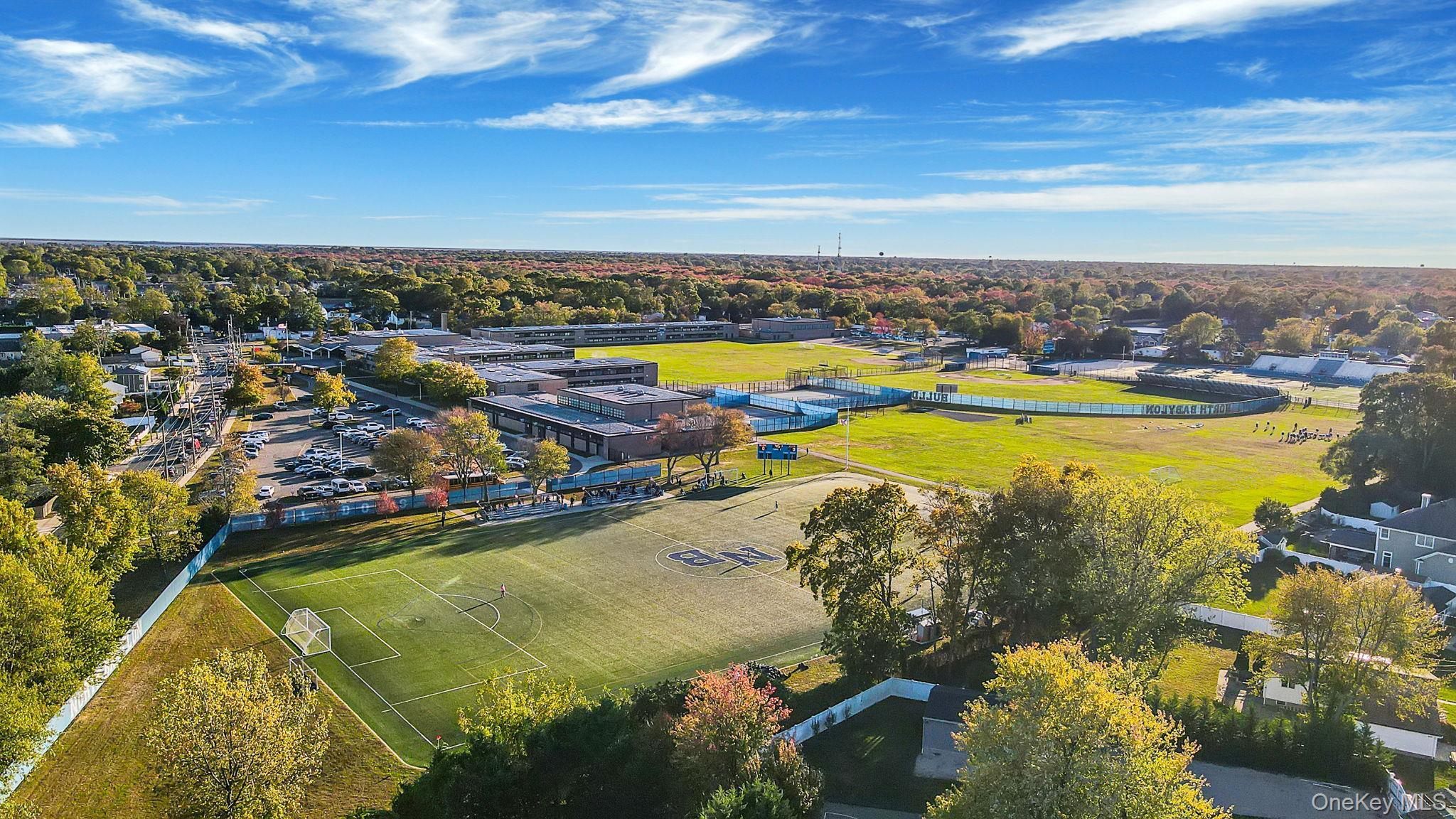 Single Family Pell  Suffolk County, NY 11703, MLS-926836-35