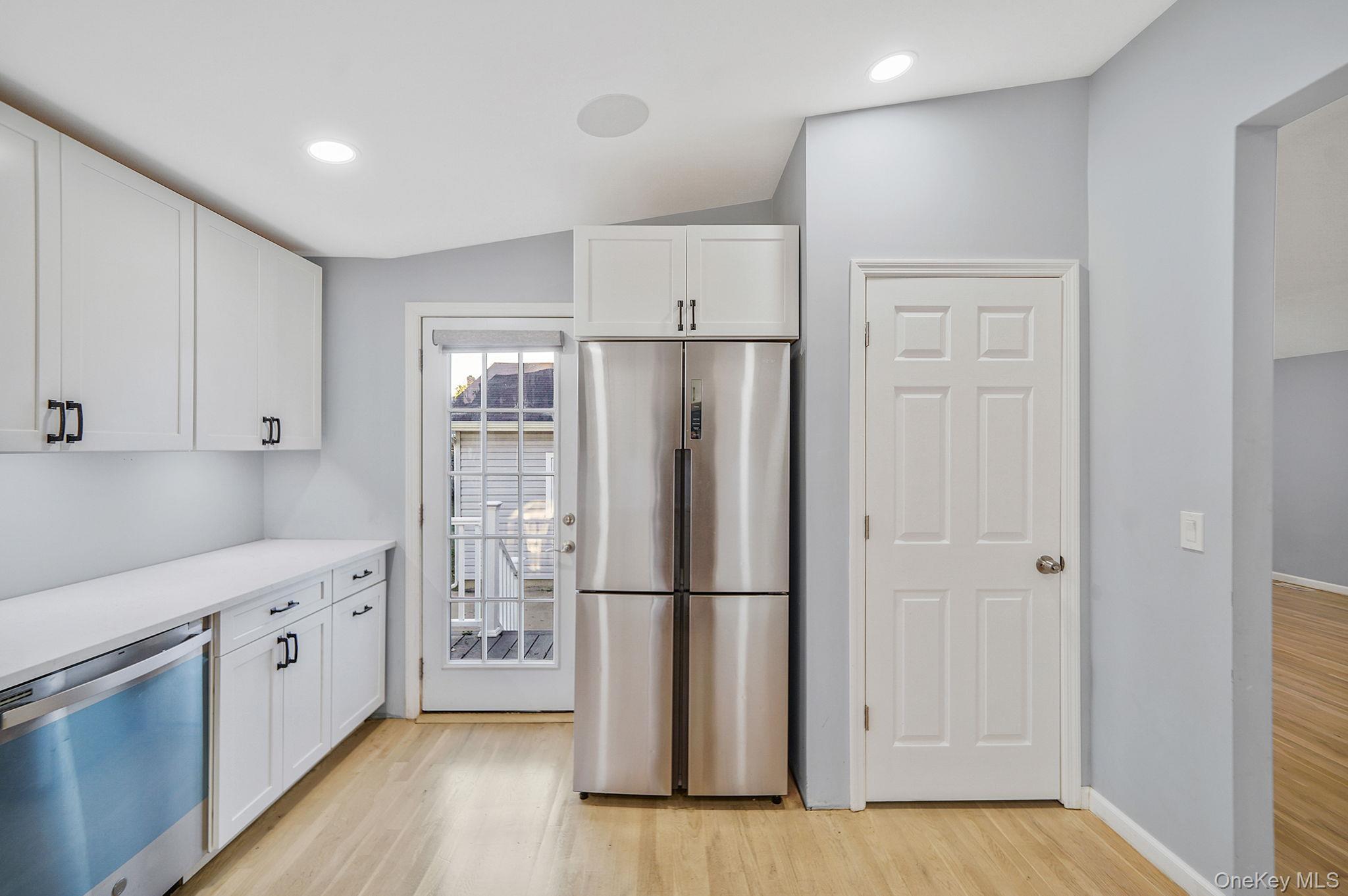 Single Family Pell  Suffolk County, NY 11703, MLS-926836-6