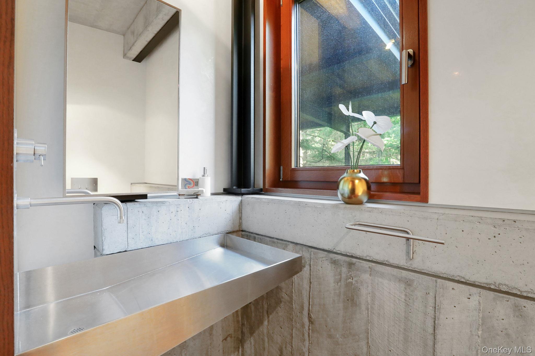 Single Family Valley View Ulster County, NY 12448, MLS-926839-21