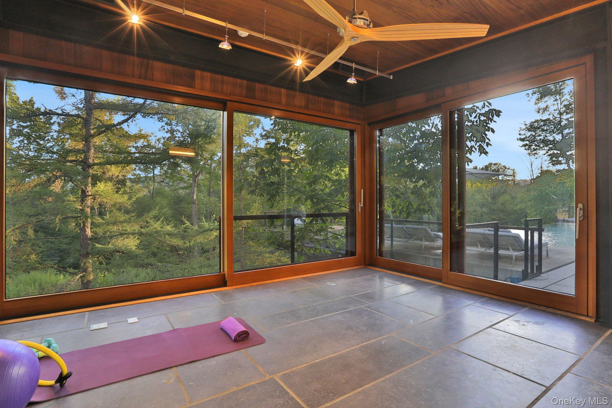 Single Family Valley View Ulster County, NY 12448, MLS-926839-41