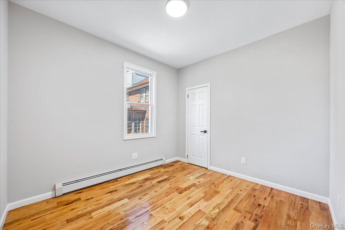 Single Family Webster  Staten Island, NY 10301, MLS-926860-11