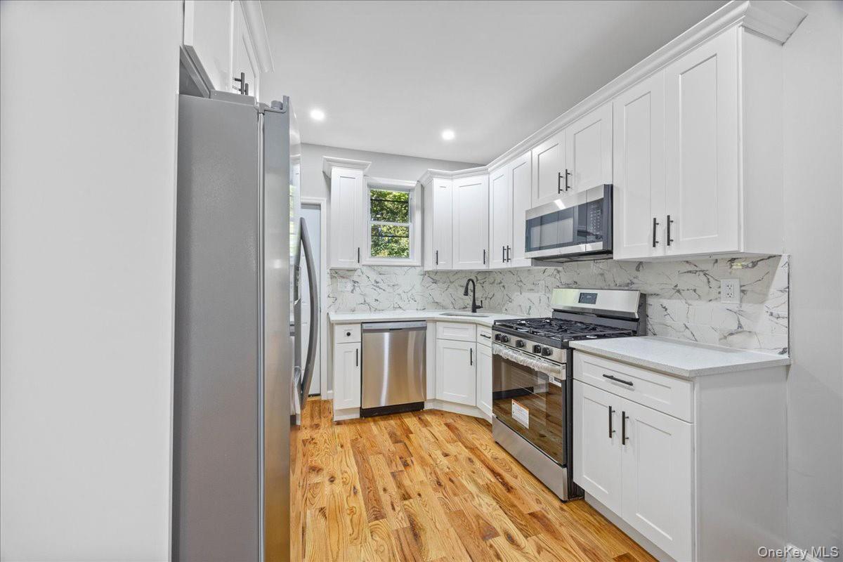 Single Family Webster  Staten Island, NY 10301, MLS-926860-15