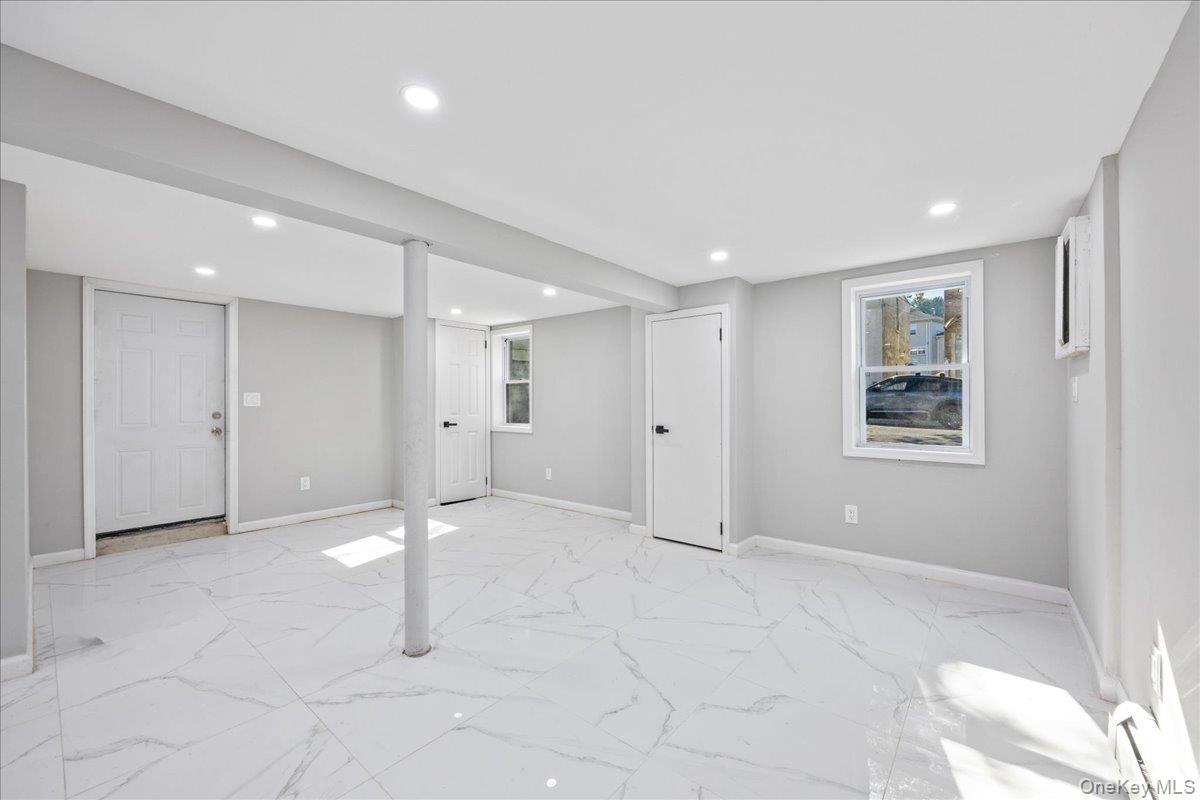 Single Family Webster  Staten Island, NY 10301, MLS-926860-19