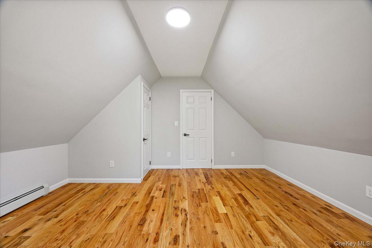 Single Family Webster  Staten Island, NY 10301, MLS-926860-23